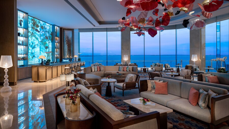 NUSTAR Lobby Lounge / ヌスター ロビーラウンジ