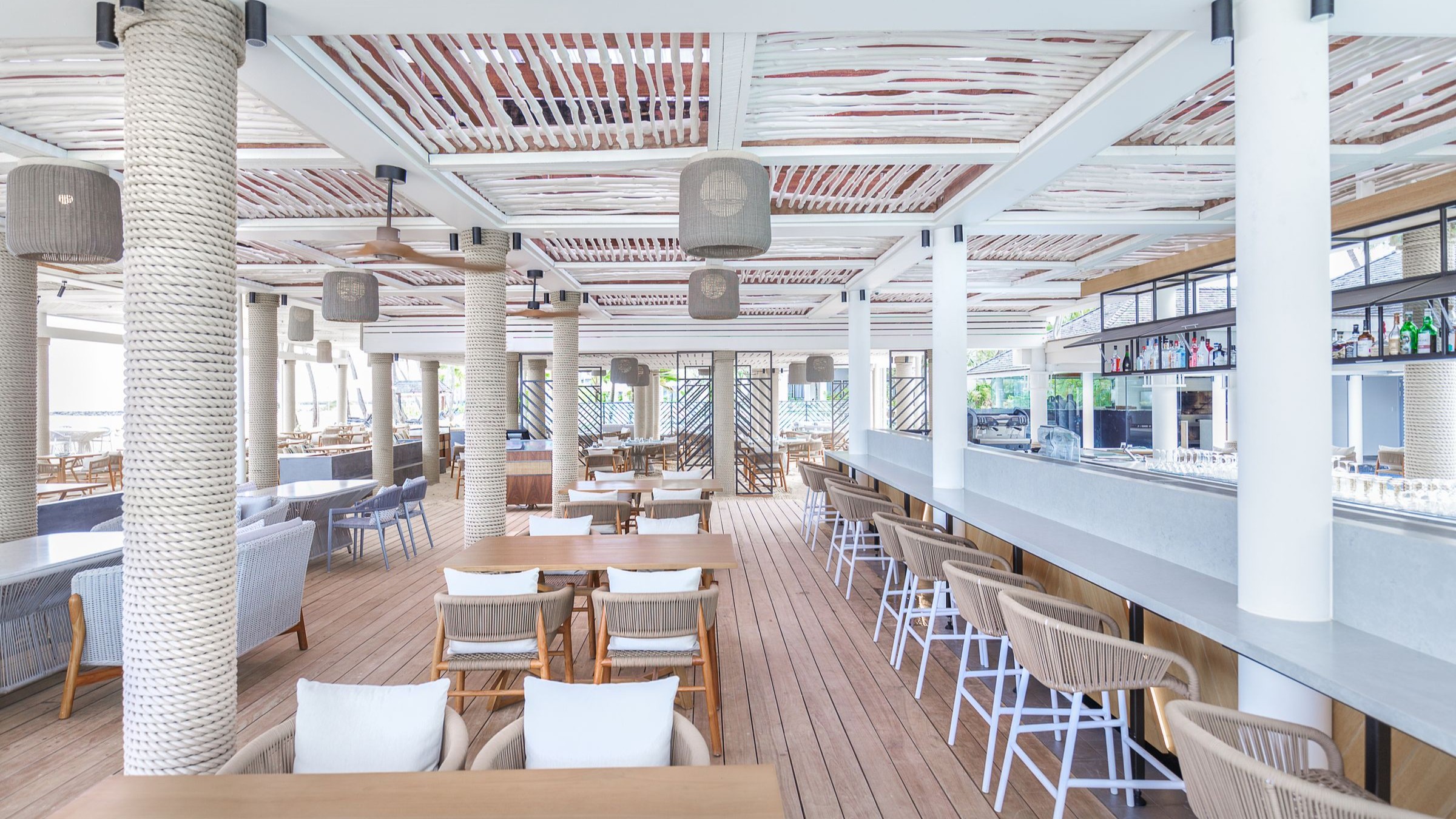 Tatavu Grill & Bar