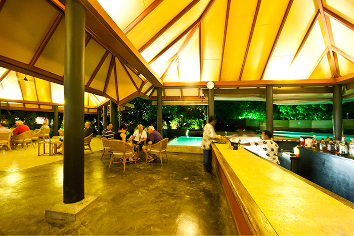 Hiyala Bar / ヒヤラ バー