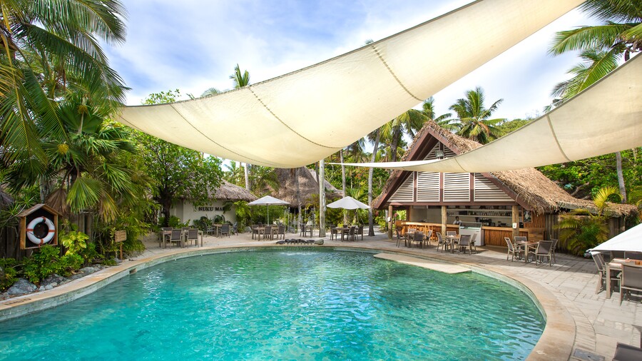 Nuku Marau Pool Bar and Grill / ヌク・マラウ・プールバー＆グリル