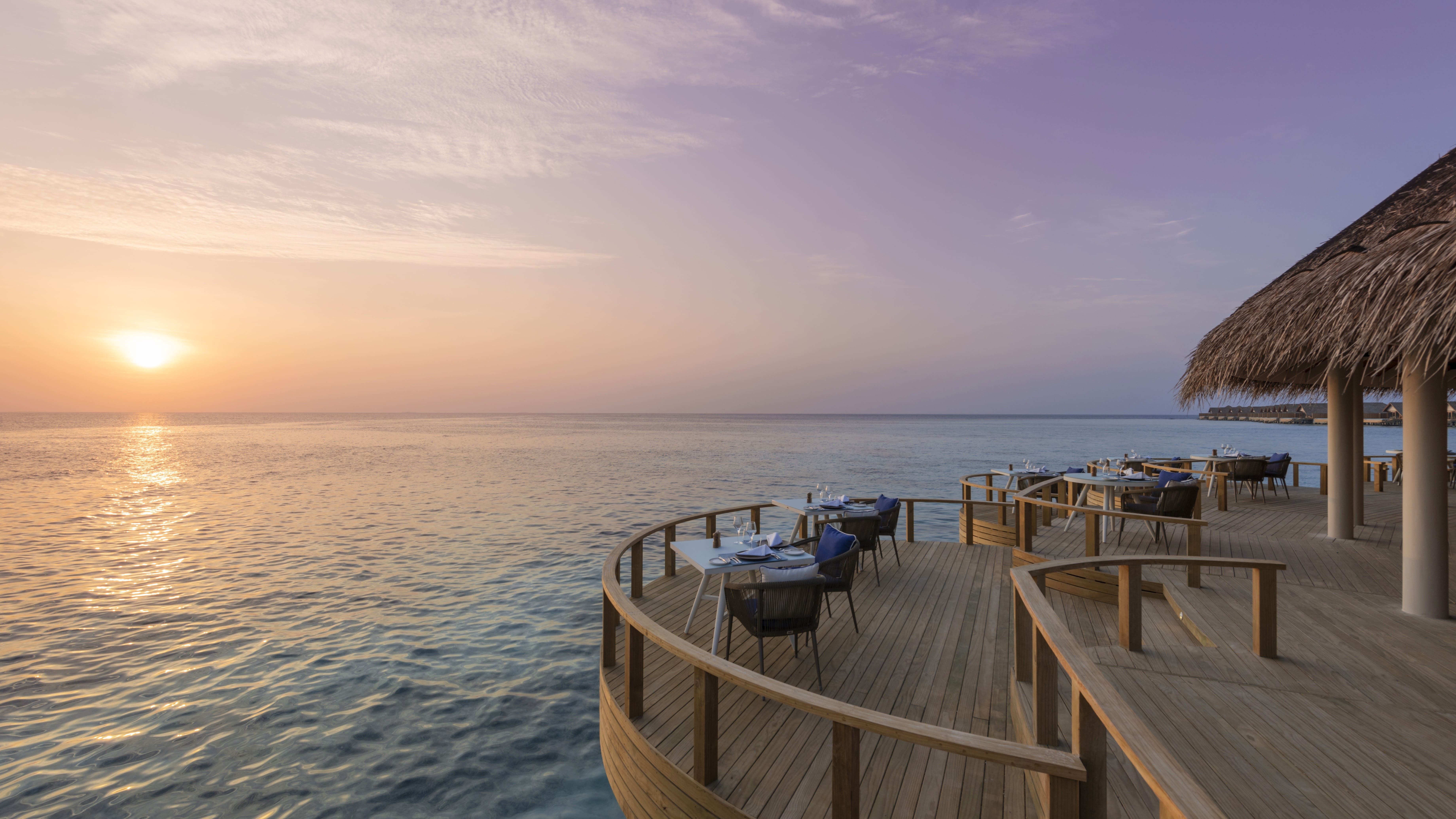 Mediterraneo / メディテレーノ　（水上レストラン）