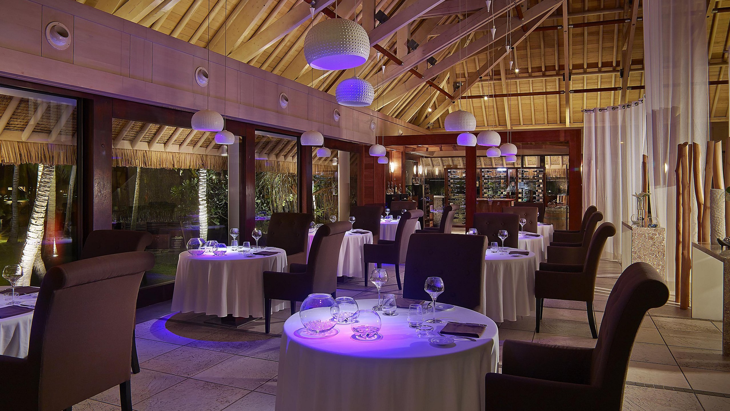 LE CORAIL RESTAURANT / ラコライユレストラン