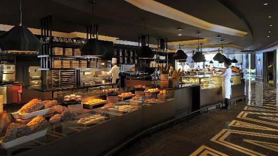 La Farine Café & Bakery / ラ ファリーヌ カフェ&ベーカリー