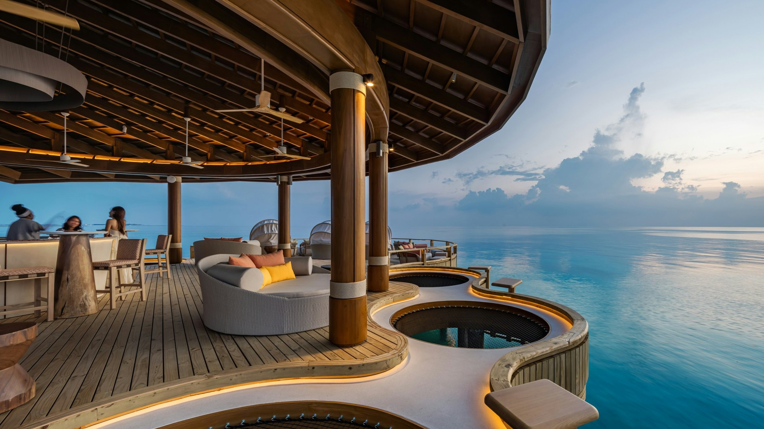 Sunset Social / サンセット ソーシャル