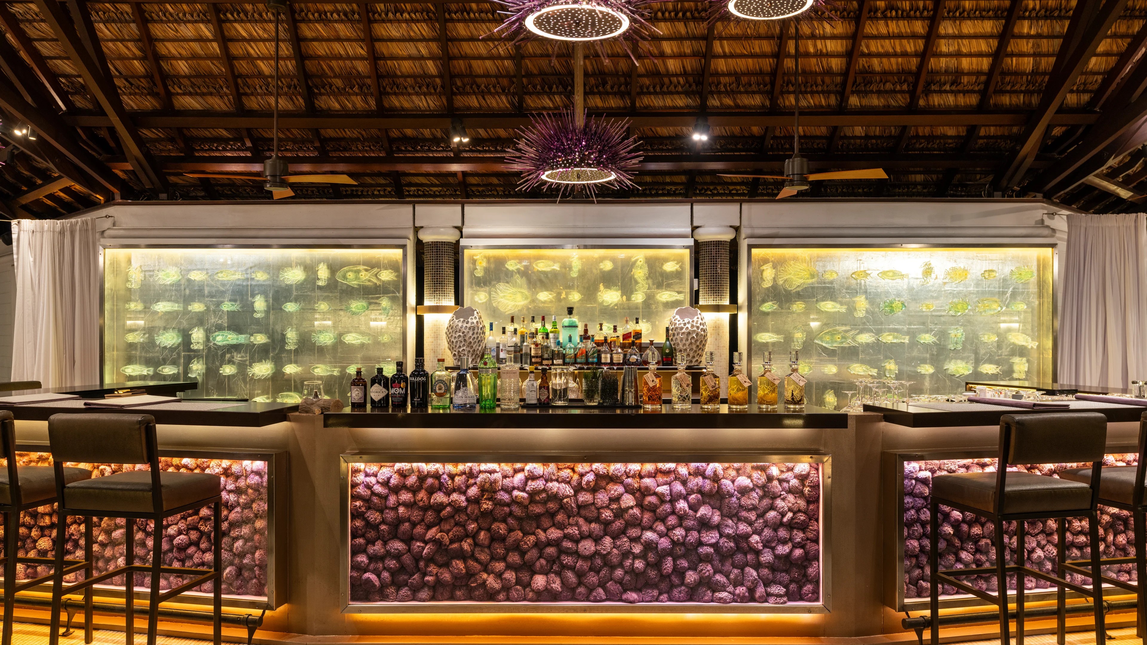 Diva Bar / ディーババー