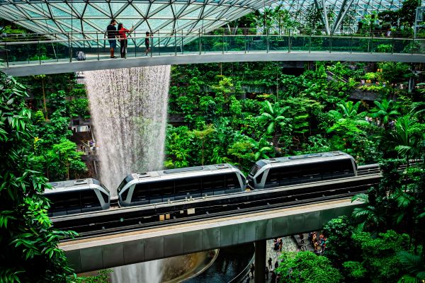 シンガポールのチャンギ国際空港が、2025年の「世界最高の空港」に選ばれました!